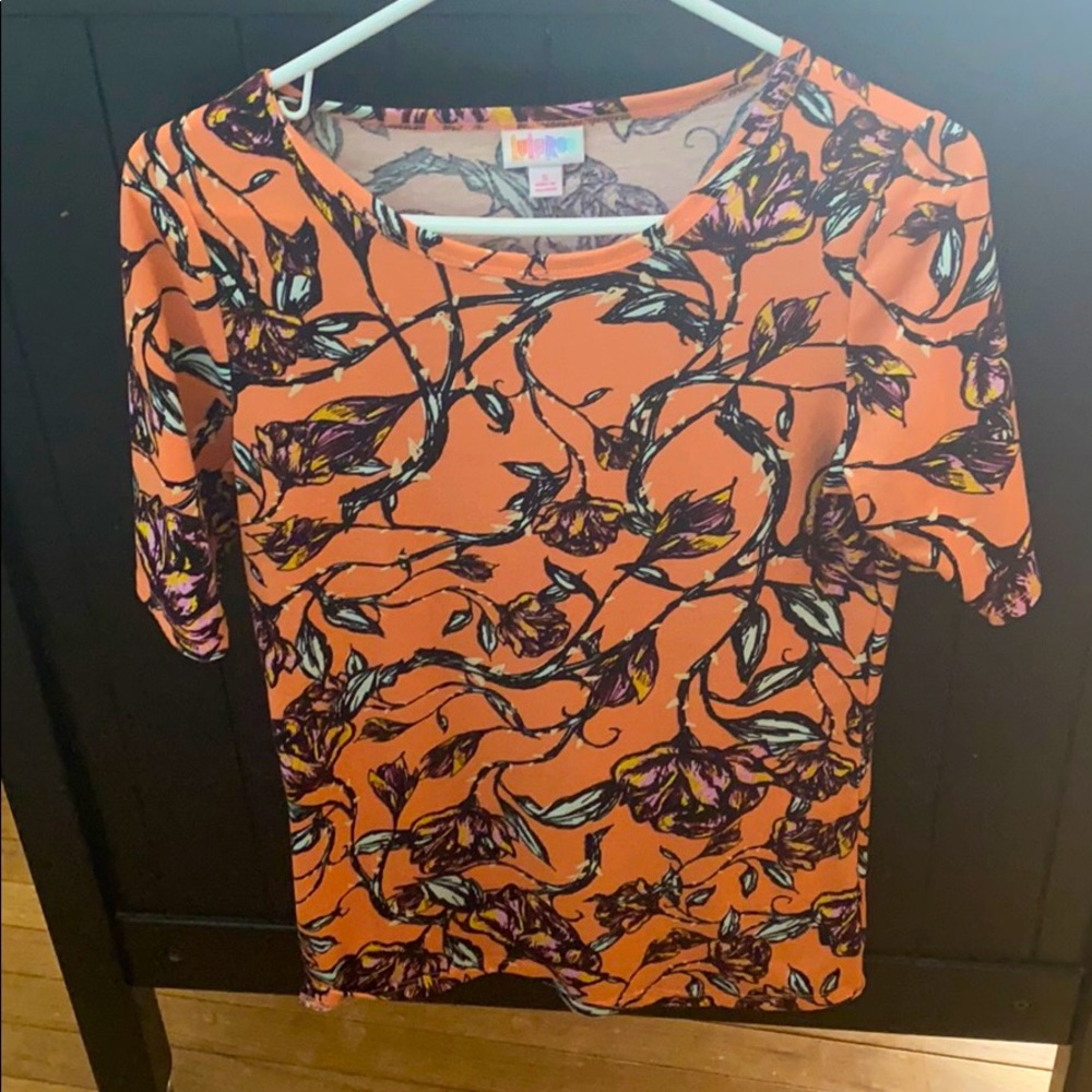 LuLaRoe Shirt
